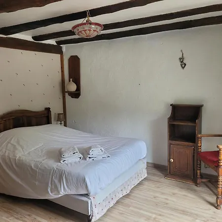 De L'escoutal La Campagnarde
